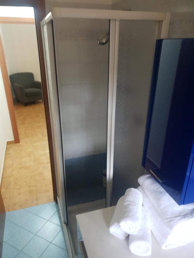Maffucci 24 Bilocale Molto Spazioso E Moderno Milão Exterior foto