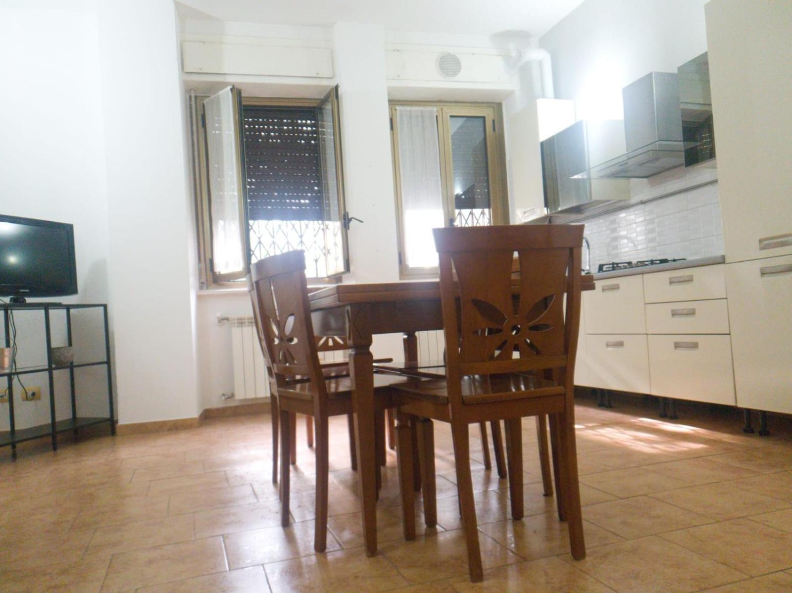 Maffucci 24 Bilocale Molto Spazioso E Moderno Milão Exterior foto